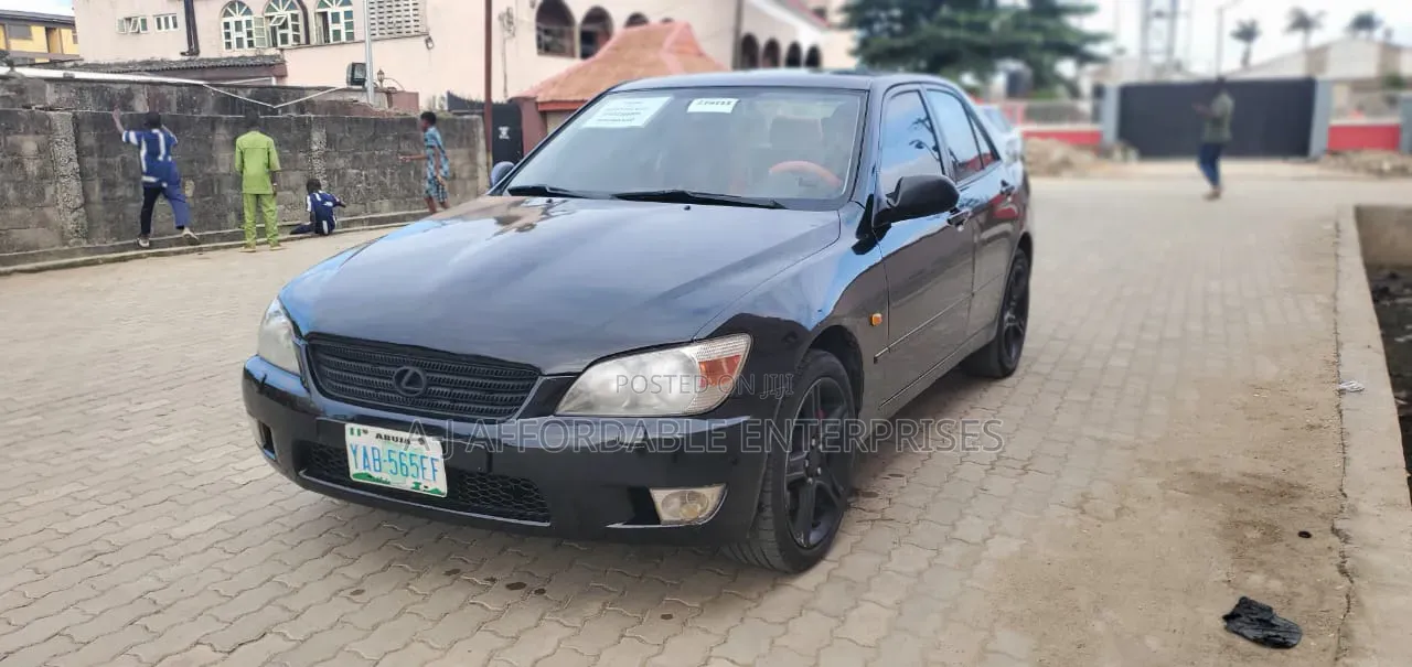 Lexus IS Automatic 2004 Black