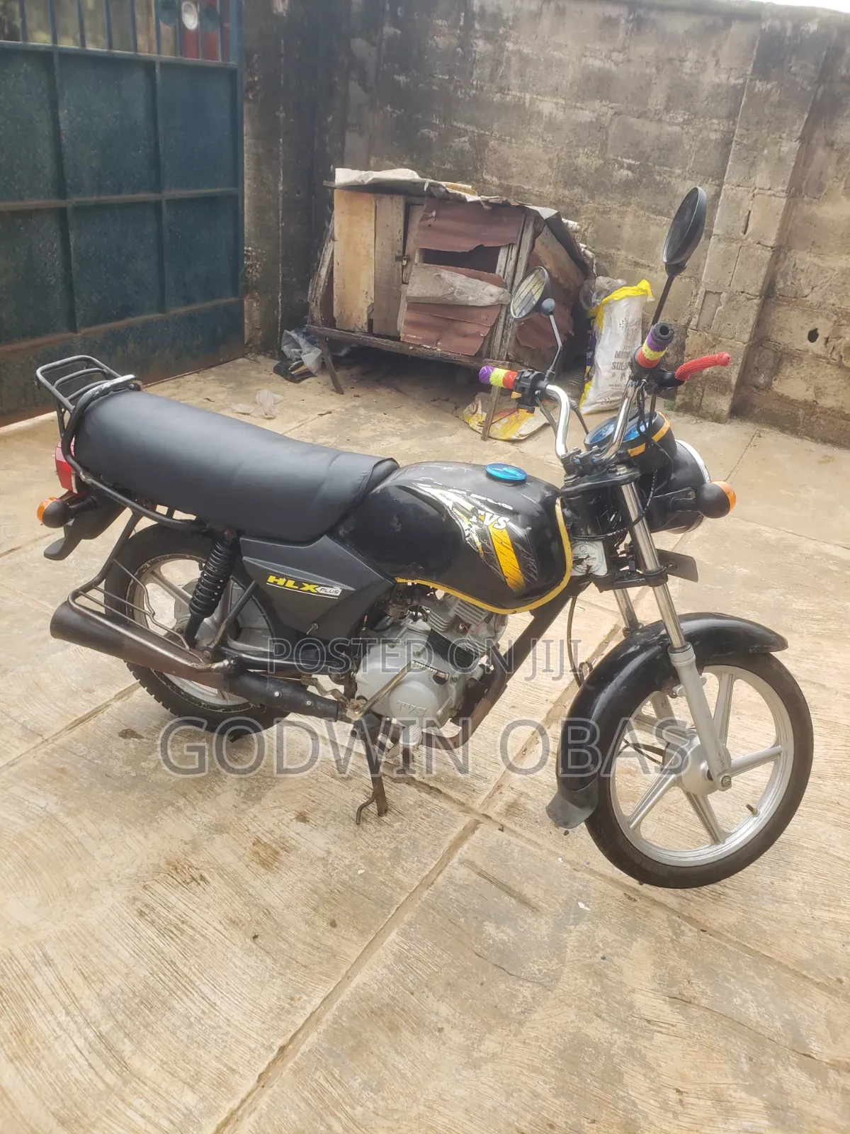 TVS HLX Plus ES 2023 Black
