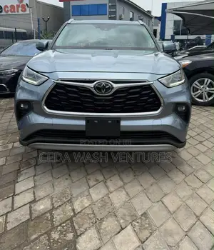 Toyota Highlander Platinum 2021 Blue
