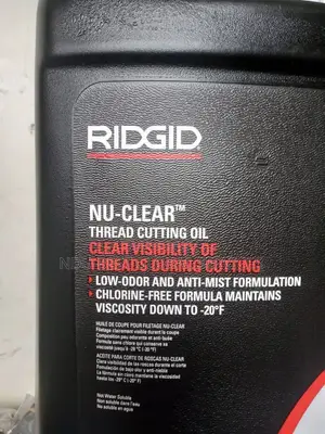 1 Litre of RIDGID Nu-Clear Thread Cutting Oil (Model 70835)