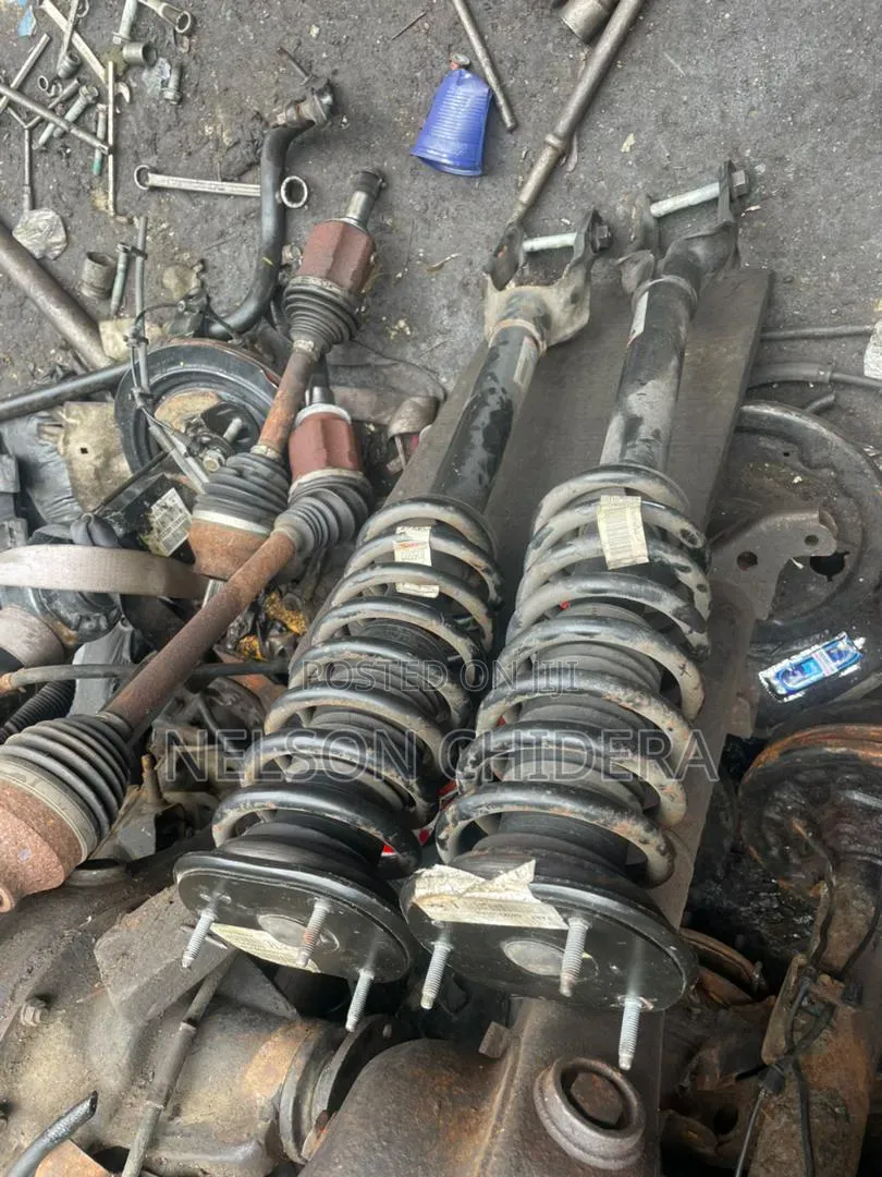Front Shock Jeep Cherokee