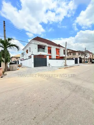 4bdrm Duplex in Magodo for sale