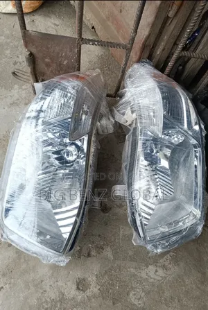 Headlight Toyota Highlander 2007-2009