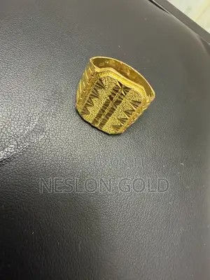 22karat Solid Gold Ring Size 10