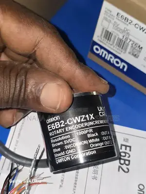 Omron | E6b2-Cwz1x | Rotary Encoder 1000p/R 8 Wire Output