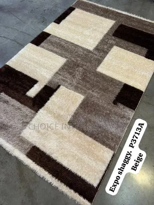 Shaggy Center Rug