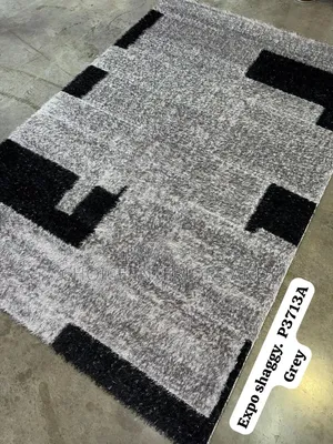 Shaggy Center Rug