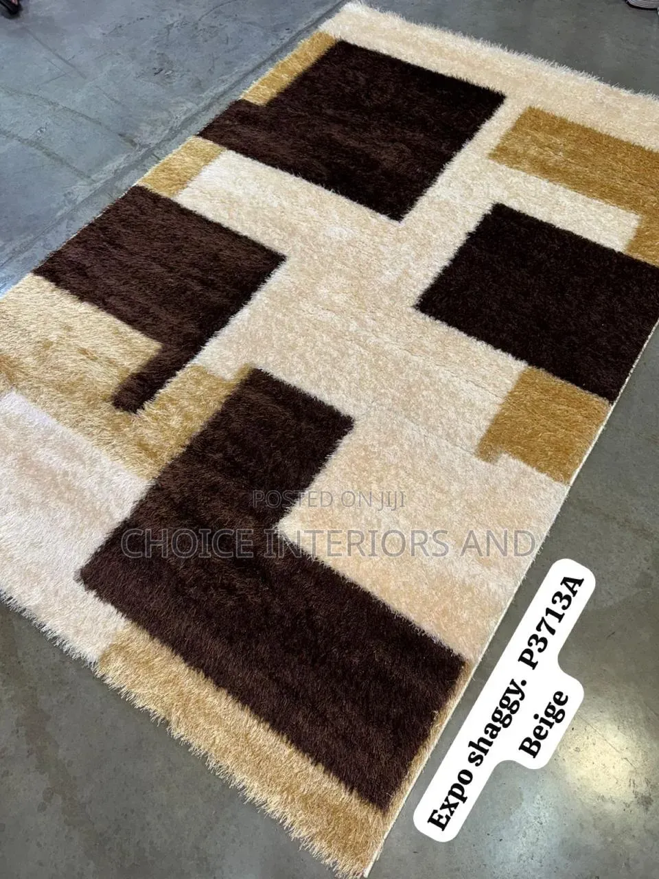 Shaggy Center Rug
