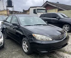 Toyota Camry LE 4dr Sedan (2.4L 4cyl 5A) 2005 Black