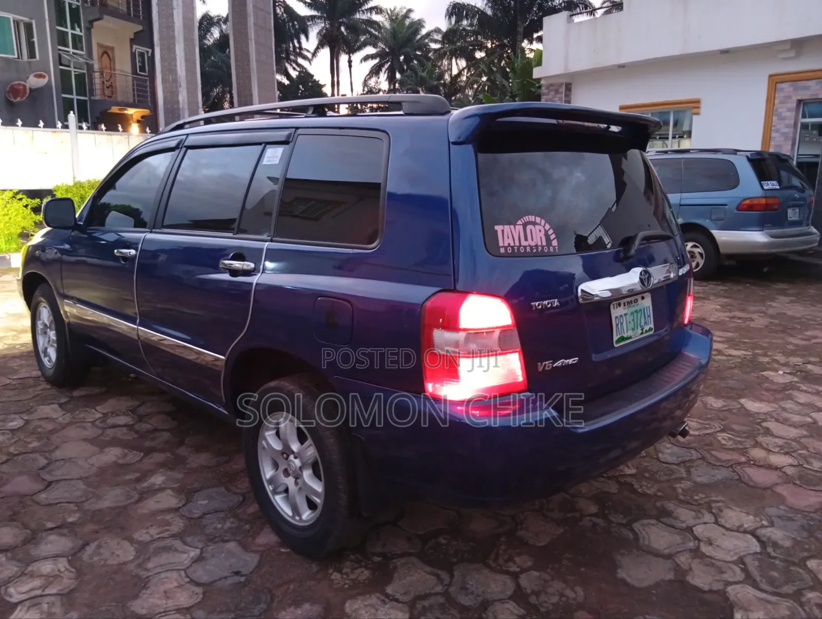 Toyota Highlander 2004 Blue