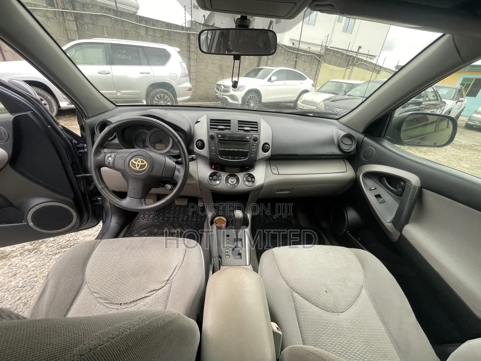 Toyota RAV4 Limited 2008 Gray