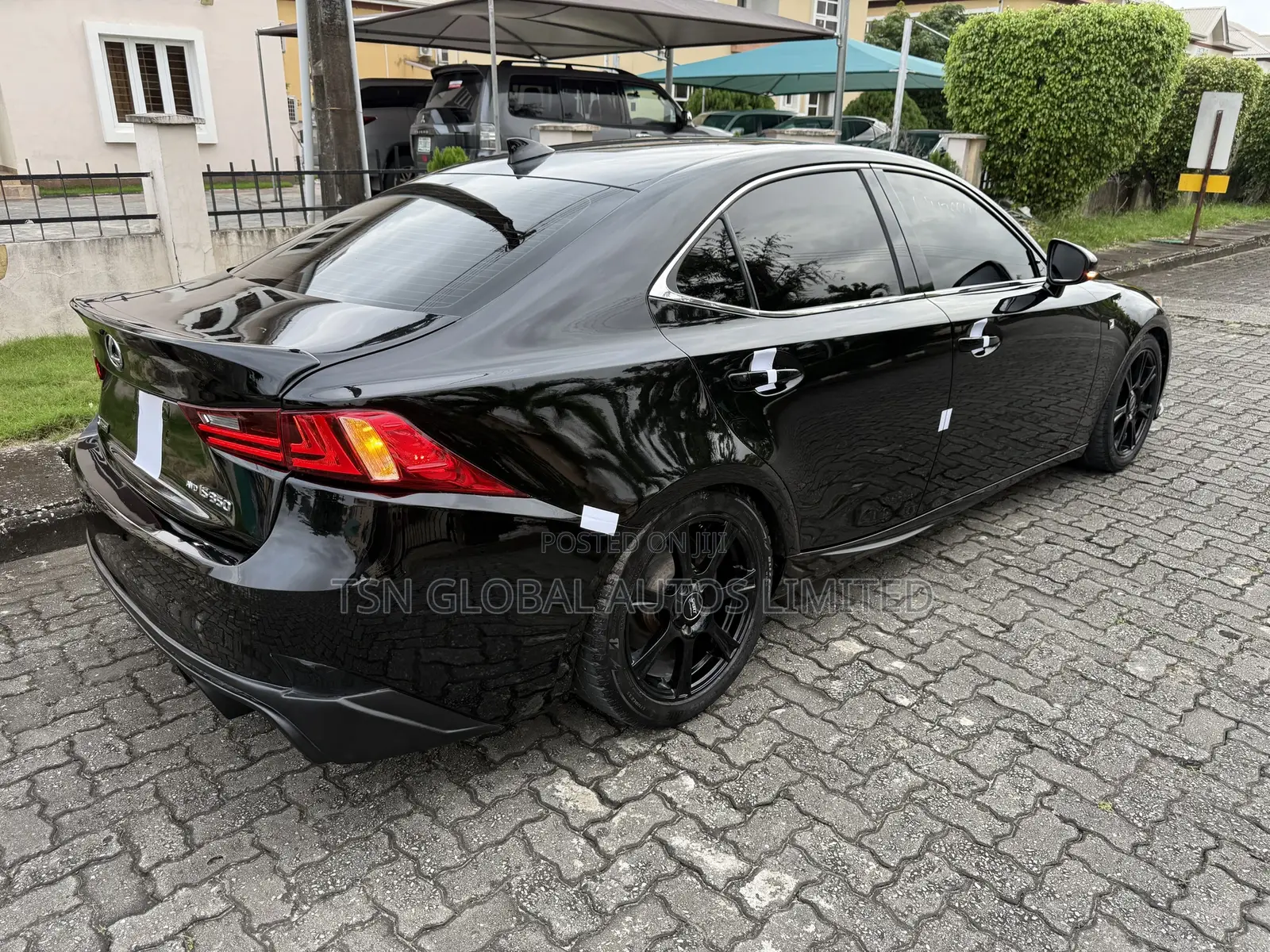 Lexus IS 350 AWD 2016 Black