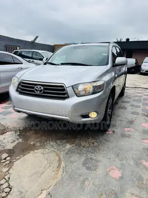 Toyota Highlander Sport 2010 Silver