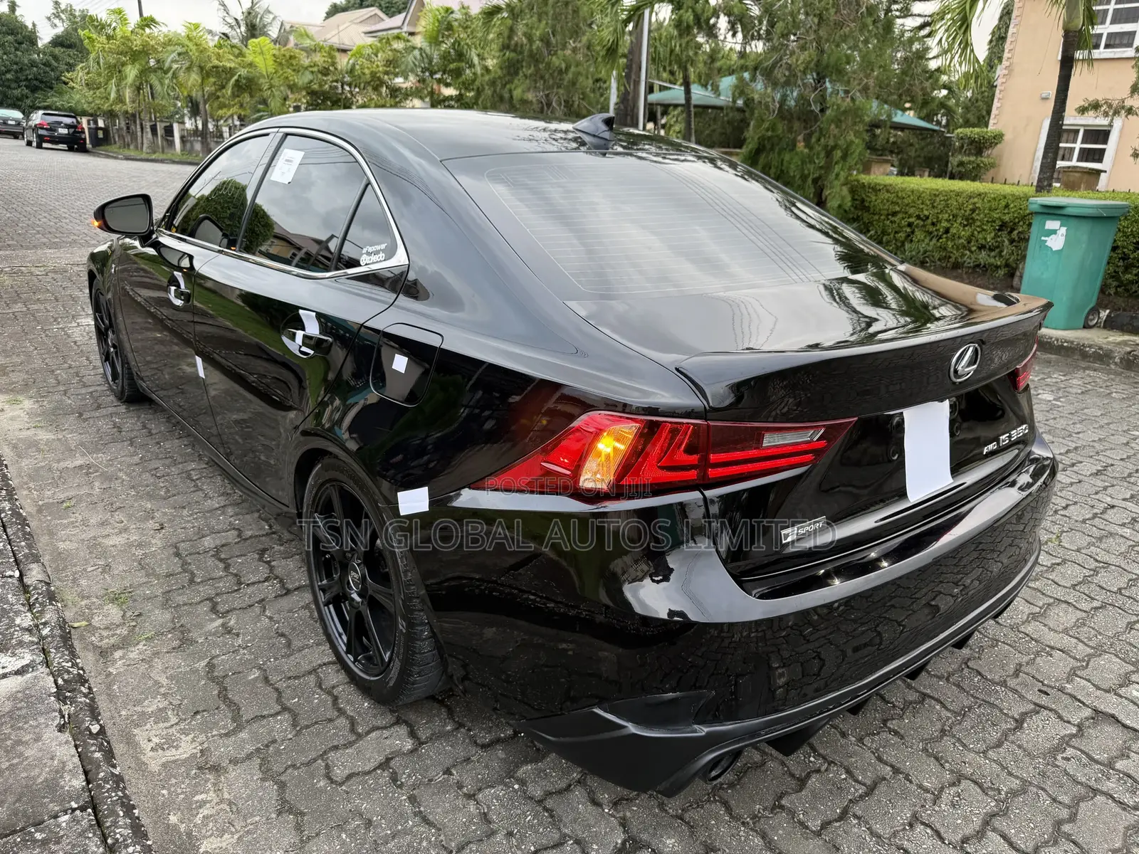 Lexus IS 350 AWD 2016 Black