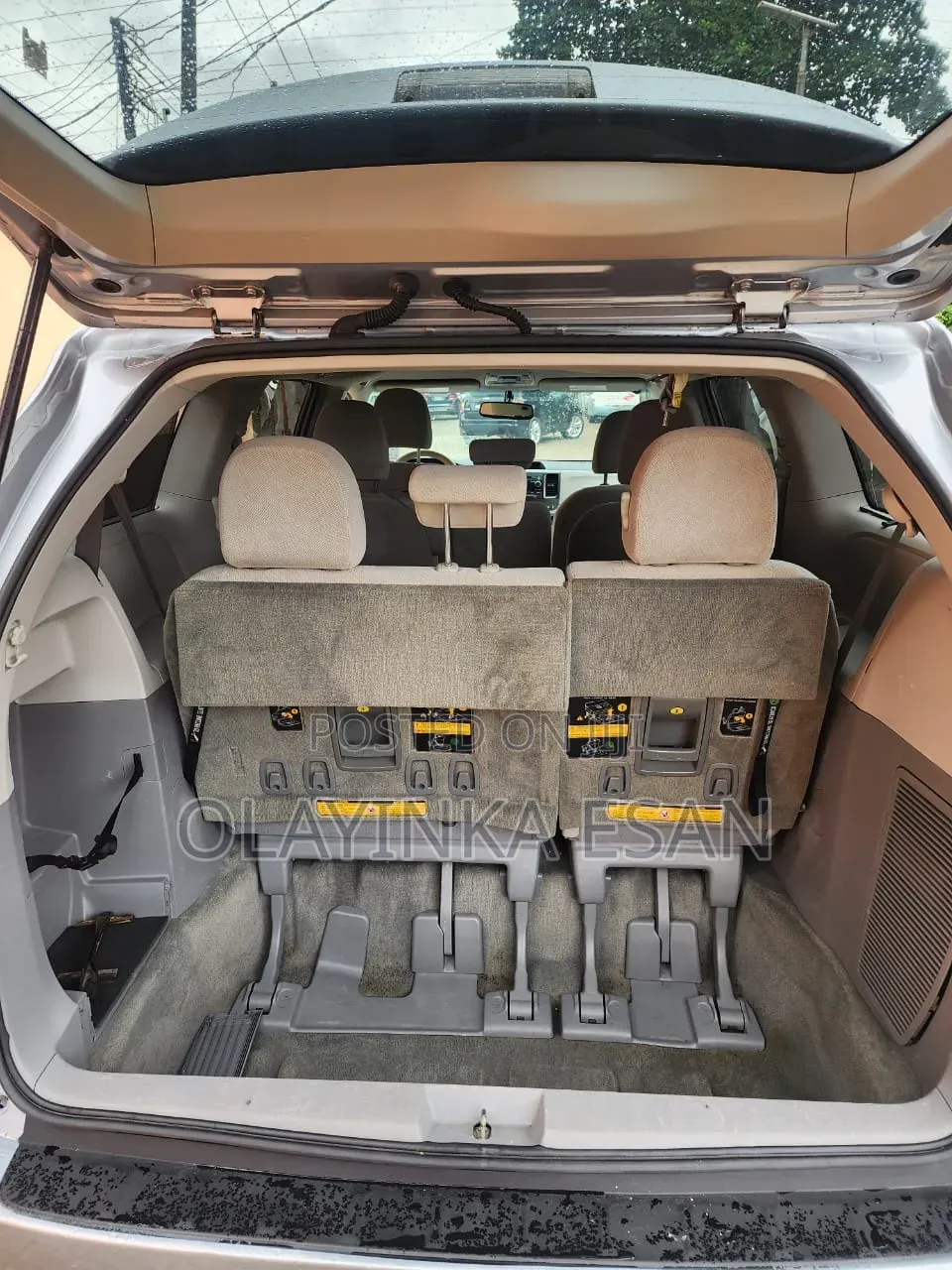 Toyota Sienna 2014 Silver