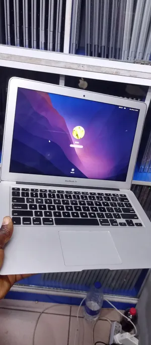 Laptop Apple MacBook Air 2017 8GB Intel Core i5 SSD 128GB
