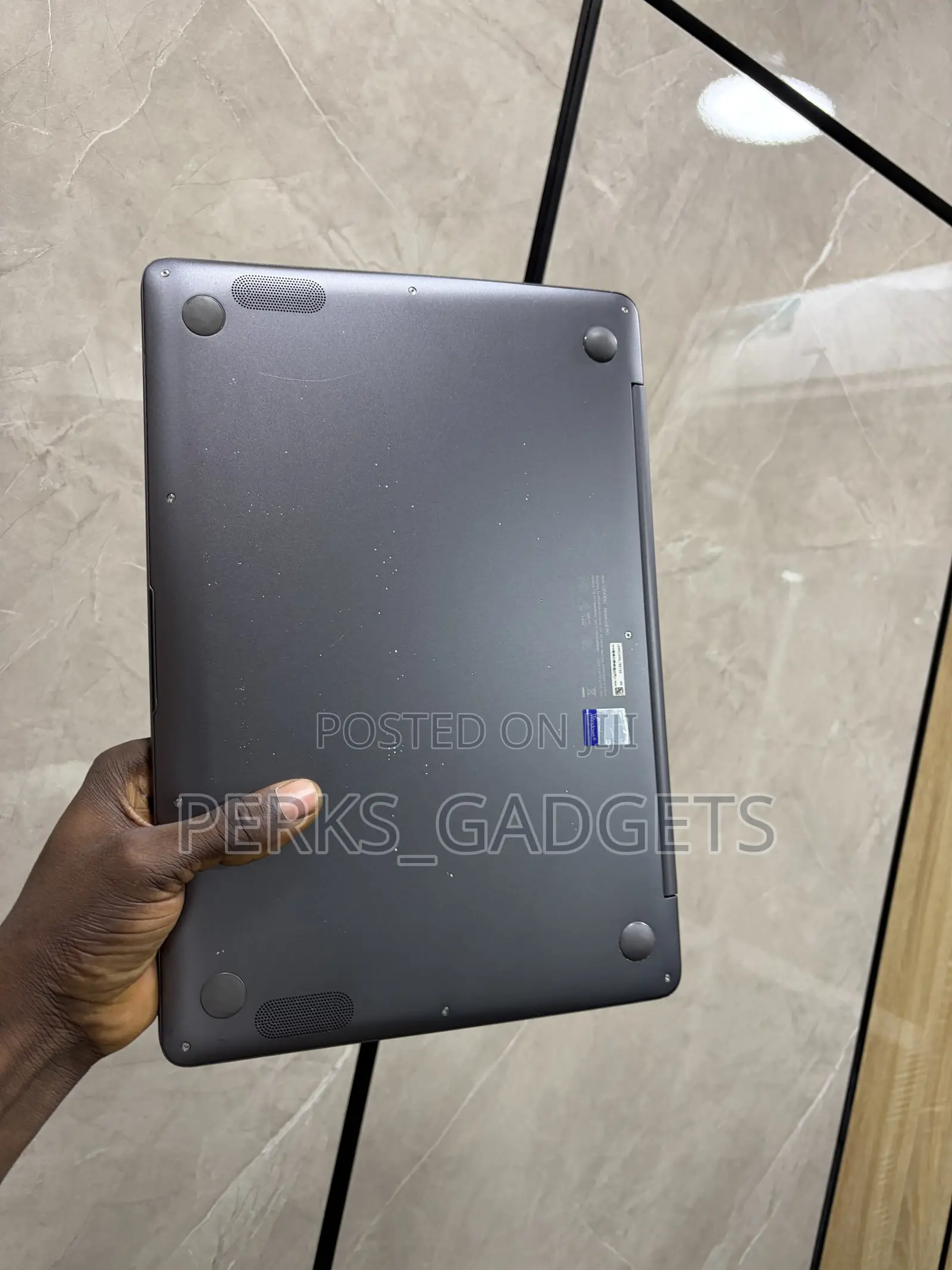 Laptop Asus Vivobook 14 8GB Intel Core i5 SSD 256GB