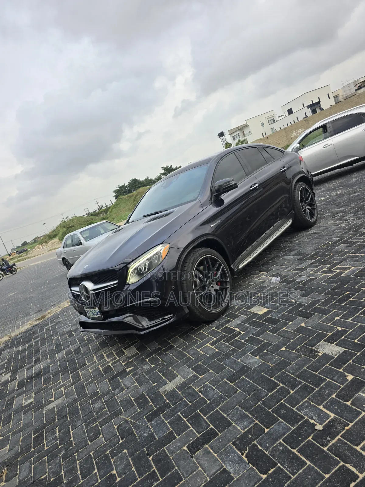 Mercedes-Benz GLE-Class 2016 Blue