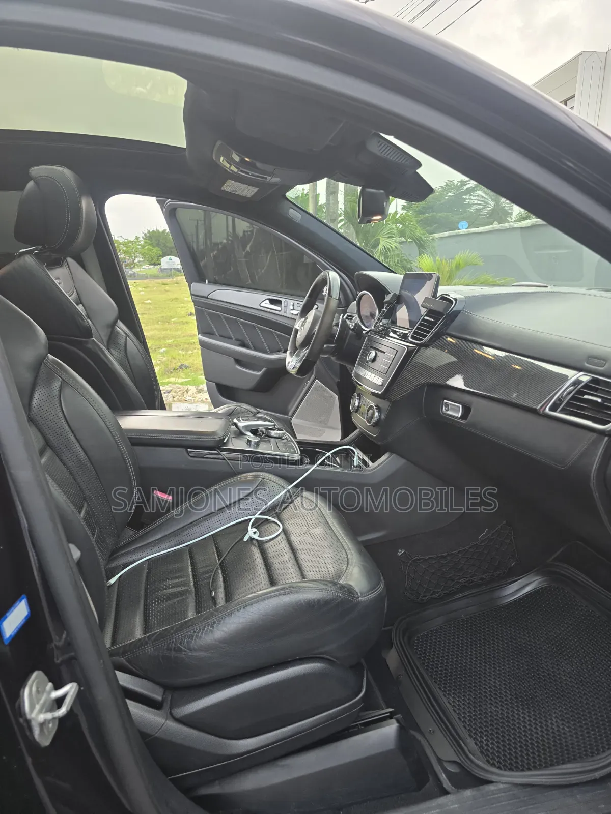 Mercedes-Benz GLE-Class 2016 Blue