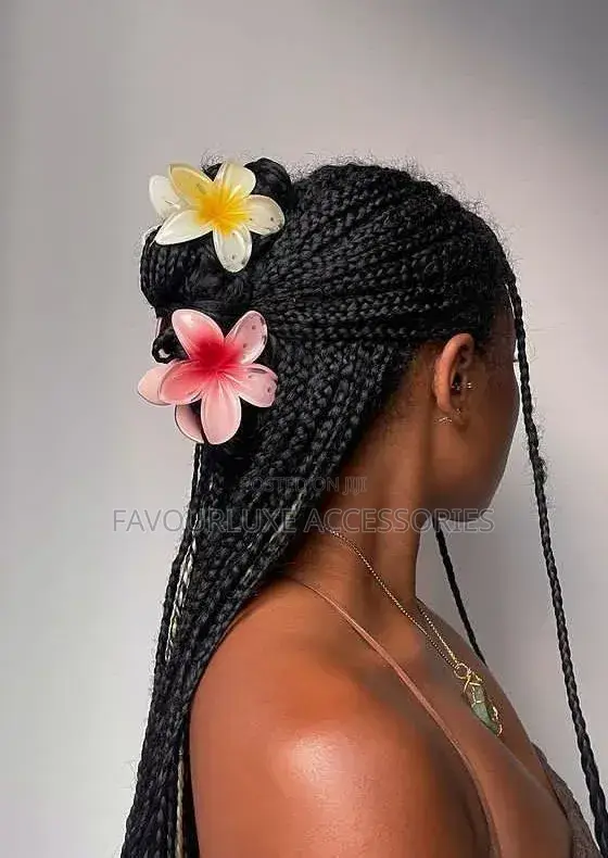 Favour Luxe Accessories