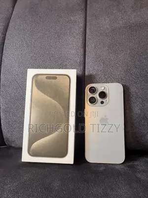 Apple iPhone 15 Pro 256 GB Silver