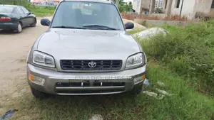 Toyota RAV4 2001 Brown