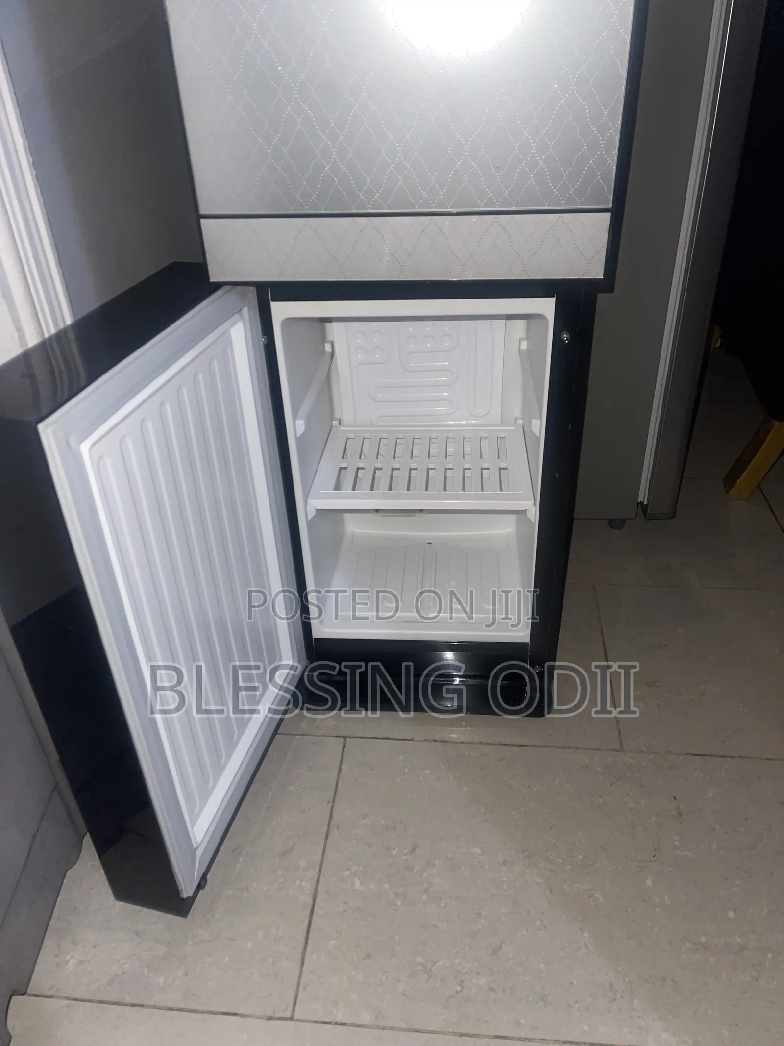Maxi Water Dispenser With Fridge 3months Use