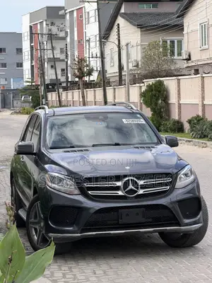 Mercedes-Benz GLE-Class GLE 350d 4MATIC 2016 Gray