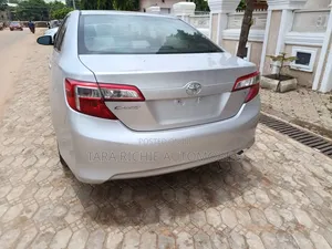 Toyota Camry 2013 Silver
