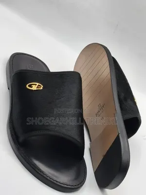 Men Leather and Suede Palm Slippers