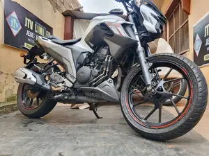Yamaha 2023 White
