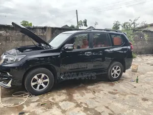 Toyota Land Cruiser Prado 2020 Black