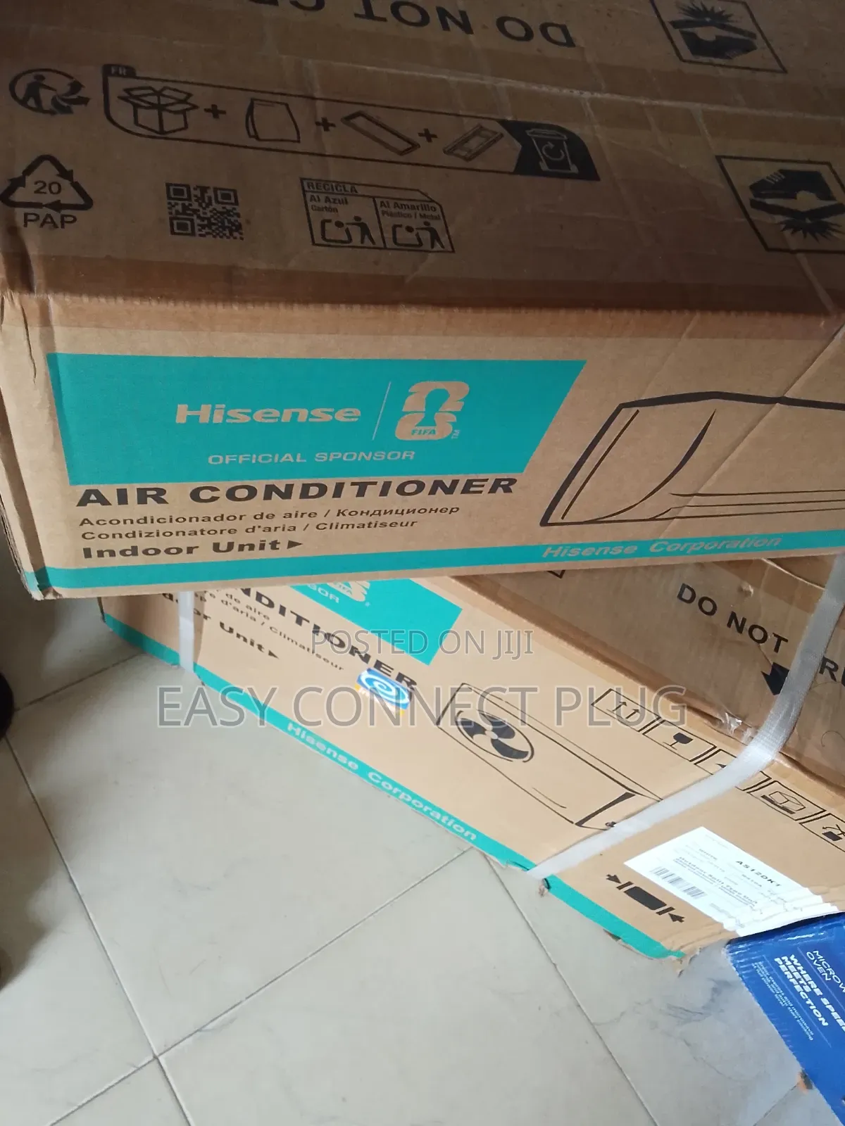 White AC 1.5hp Inverter, Hisense.