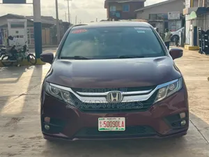 Honda Odyssey 2.4 G 2WD (8 seater) 2018 Burgundy