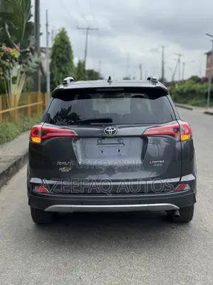Toyota RAV4 Limited AWD (2.5L 4cyl 6A) 2016 Gray