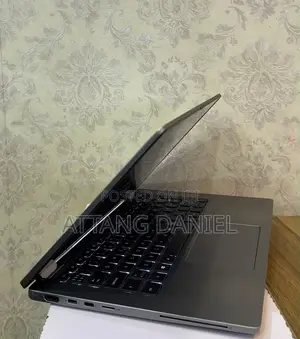 Laptop Dell Latitude 7410 32GB Intel Core i7 SSD 512GB
