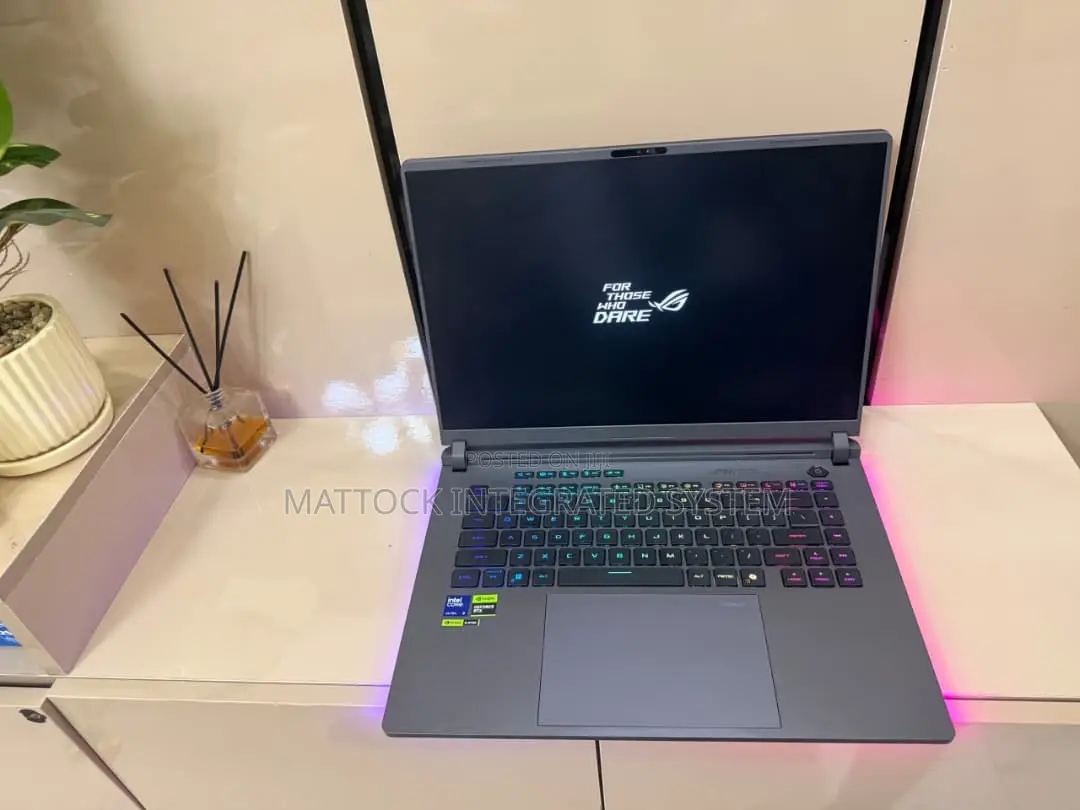 Laptop Asus ROG Strix G16 G614 32GB Intel Core Ultra 9 SSD 2T