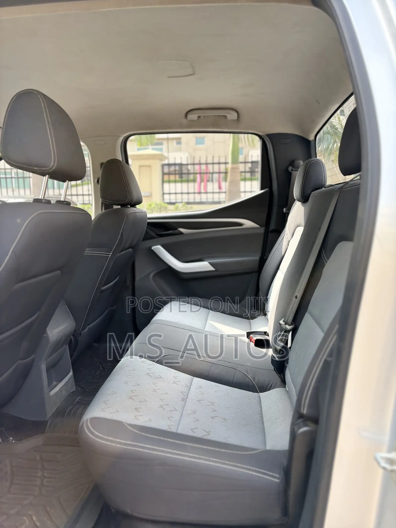 Maxus T60 2023 Silver