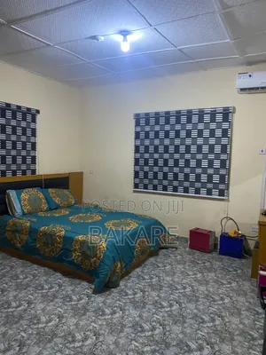 2bdrm Block of Flats in Ajegunlephase 2Close, Ilorin South for rent