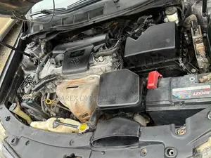 Toyota Camry SE 4dr Sedan (2.5L 4cyl 6A) 2012 Gray