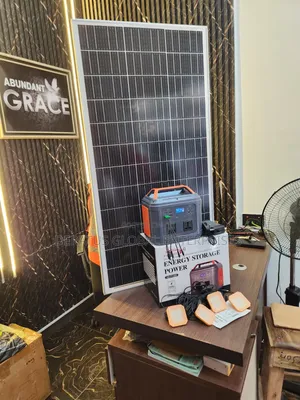 550W Emergency Solar Generator With Fast Charging