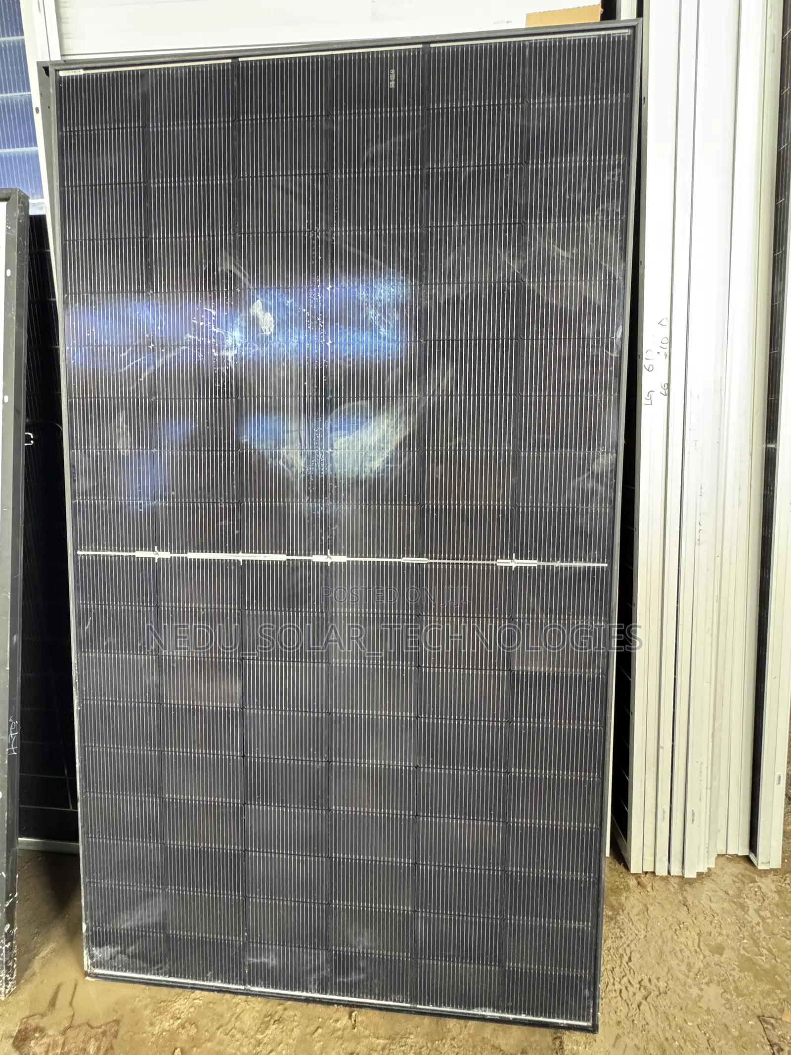 500w Jinko Bifacial Panel