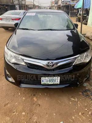 Toyota Camry LE 4dr Sedan (2.5L 4cyl 6A) 2013 Black