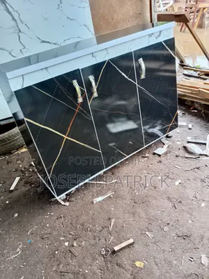 Kitchen Cabinet Available for Pick Up