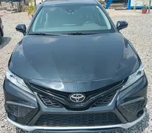 Toyota Camry SE AWD 2024 Black