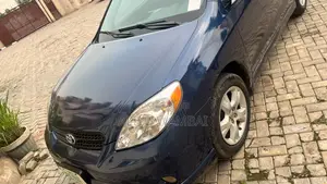 Toyota Matrix Hatchback AWD (1.8L 4cyl 4A) 2005 Blue