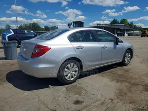 Honda Civic Sedan LX 2013 Silver