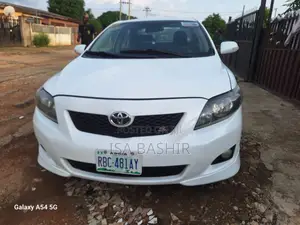 Toyota Corolla S 4dr Sedan (1.8L 4cyl 4A) 2010 White