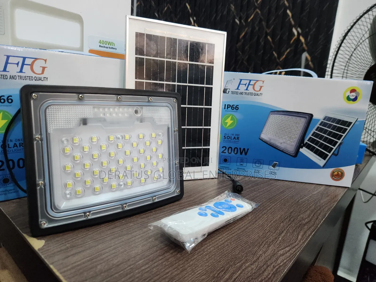 Heavy Duty 200W Solar Security Light - IP66 Waterproof