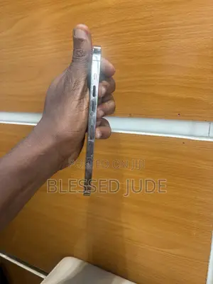 Apple iPhone 12 64 GB White